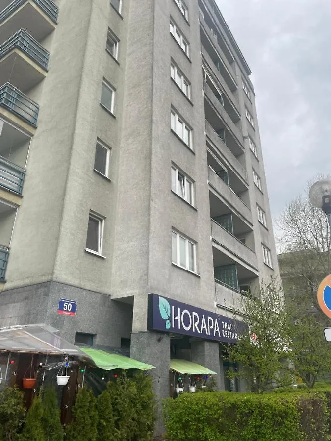 Pokoje Ken Варшава Хостел